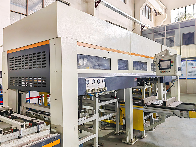 Automatische Stapelmaschine mit Eisenkern